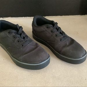 Black Heelys Men’s 9